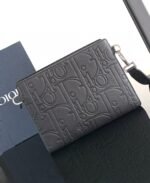 CLUTCH 27 BAG IN BLACK CALFSKIN EMBOSSED LOGO - Image 11