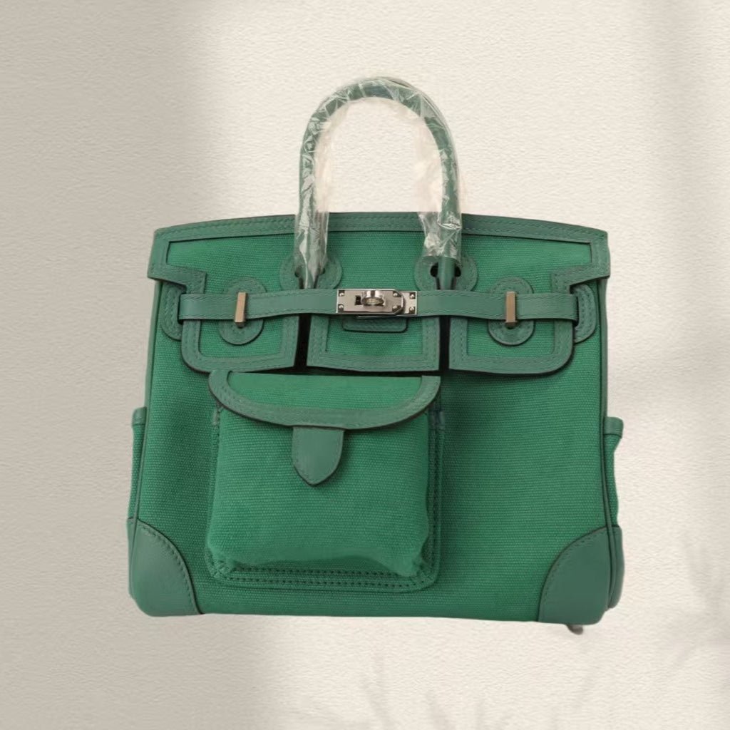WhatsAppImage2025-05-08at13.53.00_845f67c4_0ff39d21-6a85-45b1-ac50-dd44e25ebe2b BIRKIN CARGO 25CM GREEN CANVAS AND LEATHER SILVER HARDWARE - Image 1