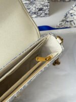 DIOR 25S MEDIUM SADDLE POUCH WITH CHAIN 21 IN LIGHT BLUE DIOR OBLIQUE JACQUARD CANVAS - Image 7
