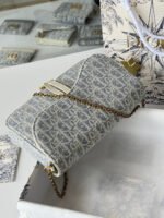 DIOR 25S MEDIUM SADDLE POUCH WITH CHAIN 21 IN LIGHT BLUE DIOR OBLIQUE JACQUARD CANVAS - Image 10