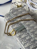 DIOR 25S MEDIUM SADDLE POUCH WITH CHAIN 21 IN GRAY DIOR OBLIQUE JACQUARD CANVAS - Image 4