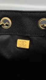 CHANEL 25S HOBO BAG 30 IN BLACK CAVIAR - Image 10