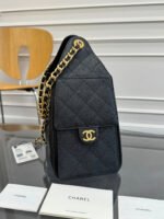 CHANEL 25S HOBO BAG 30 IN BLACK CAVIAR - Image 13