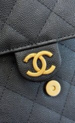 CHANEL 25S HOBO BAG 30 IN BLACK CAVIAR - Image 16