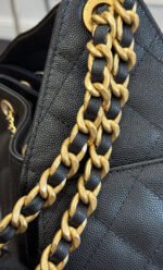 CHANEL 25S HOBO BAG 30 IN BLACK CAVIAR - Image 8