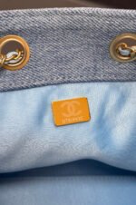 CHANEL 25S HOBO BAG 30 IN BLUE DENIM WITH GOLD HARDWARE - Image 21