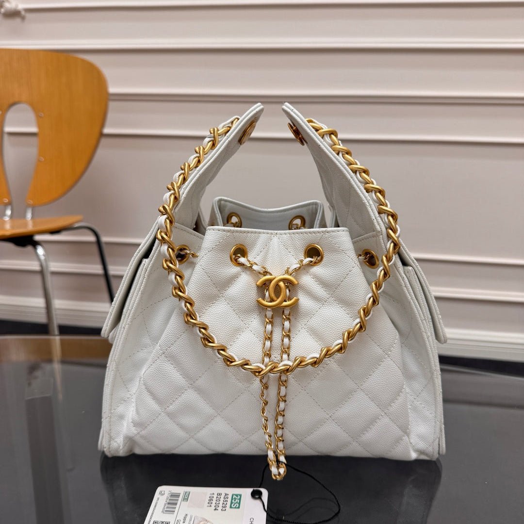 imgHD_89105d0f_20250419_cmp_i1745031769889_765_0_0_jpg CHANEL 25S HOBO BAG 30 IN WHITE CAVIAR WITH GOLD HARDWARE - Image 1
