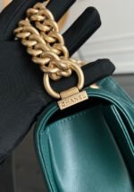 CHANEL 25S BOY BAG 25 IN DARK GREEN LAMBSKIN - Image 6