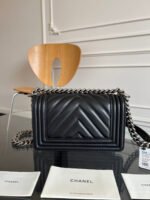 CHANEL 25S BOY BAG 20 IN BLACK LAMBSKIN - Image 2