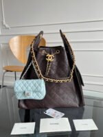 CHANEL 25S HOBO BAG 40 IN DARK EARTH BROWN CAVIAR WITH GOLD HARDWARE - Image 2