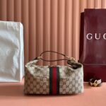 GUCCI 26S GIGLIO TOP HANDLE BAG 27 IN WARM BEIGE AND BROWN CANVAS - Image 4