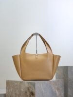 YSL 25S LE 5 À 7 BEA 50 IN DARK CARAMEL CALFSKIN GOLD HARDWRE - Image 3