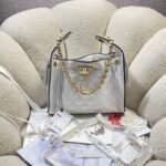 CHANEL 26S HOBO BAG 30 IN OFF-WHITE WOVEN SYNTHETIC FIBER - Image 10