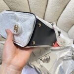 CHANEL 26S HOBO BAG 22 IN OFF-WHITE WOVEN SYNTHETIC FIBER - Image 18