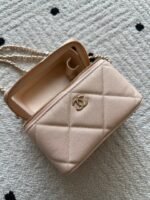 CHANEL 25S VANITY BAG 17 IN LIGHT PINK CAVIAR LEATHER - Image 13