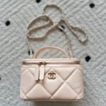 CHANEL 25S VANITY BAG 17 IN LIGHT PINK CAVIAR LEATHER - Image 10