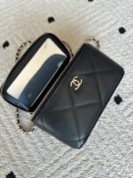 CHANEL 25S VANITY BAG 17 IN BLACK CAVIAR LEATHER WITH GOLD HARDWARE - Image 15