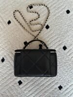 CHANEL 25S VANITY BAG 17 IN BLACK CAVIAR LEATHER WITH GOLD HARDWARE - Image 13