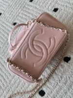 CHANEL 25S VANITY BAG 17 IN LIGHT PINK CAVIAR LEATHER WITH GOLD HARDWARE - Image 6