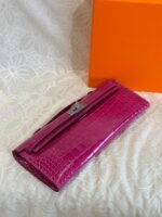 KELLY CUT 31 IN MAGENTA PURPLE SHINNY ALLIGATOR LEATHER WITH SILVER HARDWARE - Image 8
