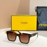 ROMA SQUARE FRAME SUNGLASSES FFF0053 IN ACETATE - Image 12