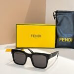 ROMA SQUARE FRAME SUNGLASSES FFF0053 IN ACETATE - Image 4
