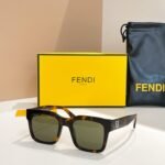 ROMA SQUARE FRAME SUNGLASSES FFF0053 IN ACETATE - Image 14