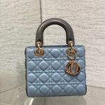 MEDIUM LADY BAG 20 IN BABY BLUE QUILTED MACROCANNAGE CALFSKIN GREY STRAP - Image 10