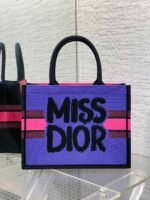 BOOK TOTE 36 IN CERISE RED MIX MINSK PURPLE CANVAS 226510 - Image 7
