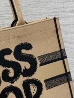 BOOK TOTE 36 BEIGE AND BLACK MISS DIOR GRAFFITI EMBROIDERY - Image 7