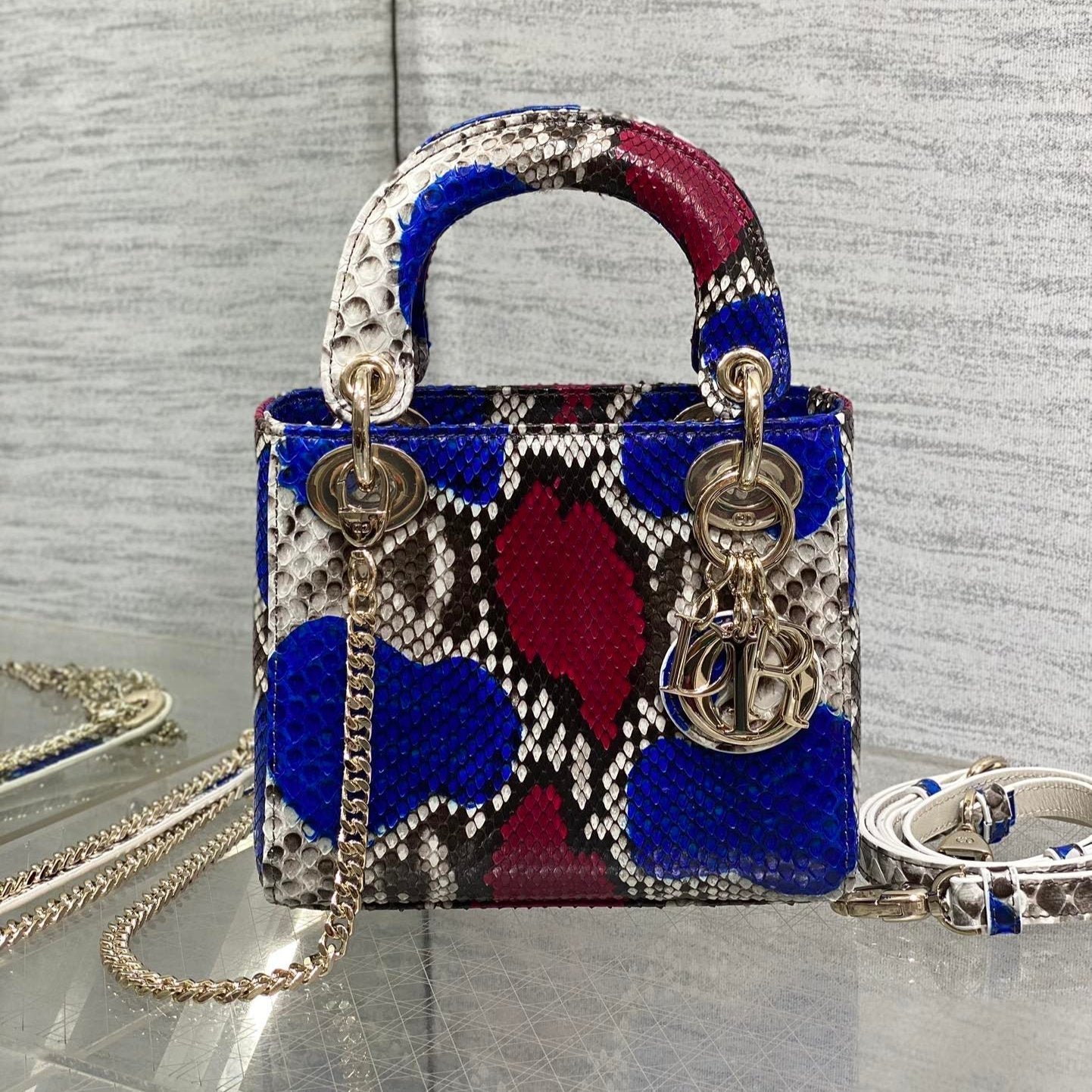 img_2b46f204_20241028_i1730105421_9521_1_jpg MINI 17 LADY BAG IN COLORFUL SNAKESKIN PATTERN LAMBSKIN 225981 - Image 1