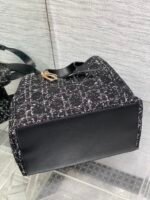 MEDIUM 28 TOUJOURS BAG IN BLACK MIX WHITE CANNAGE TWEED WITH GOLD HARDWARE - Image 4