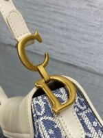 DIOR 25S MINI SOFT SADDLE BAG 19 IN BLUE DIOR OBLIQUE CHAMBRAY AND IVORY SMOOTH CALFSKIN - Image 6