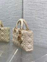 DIOR 25S MEDIUM LADY D-JOY 26 IN BEIGE LAMBSKIN GOLD HARDWARE - Image 4
