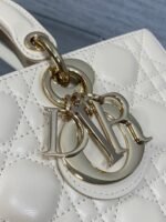 DIOR 25S MEDIUM LADY D-JOY 26 IN BEIGE LAMBSKIN GOLD HARDWRE - Image 3