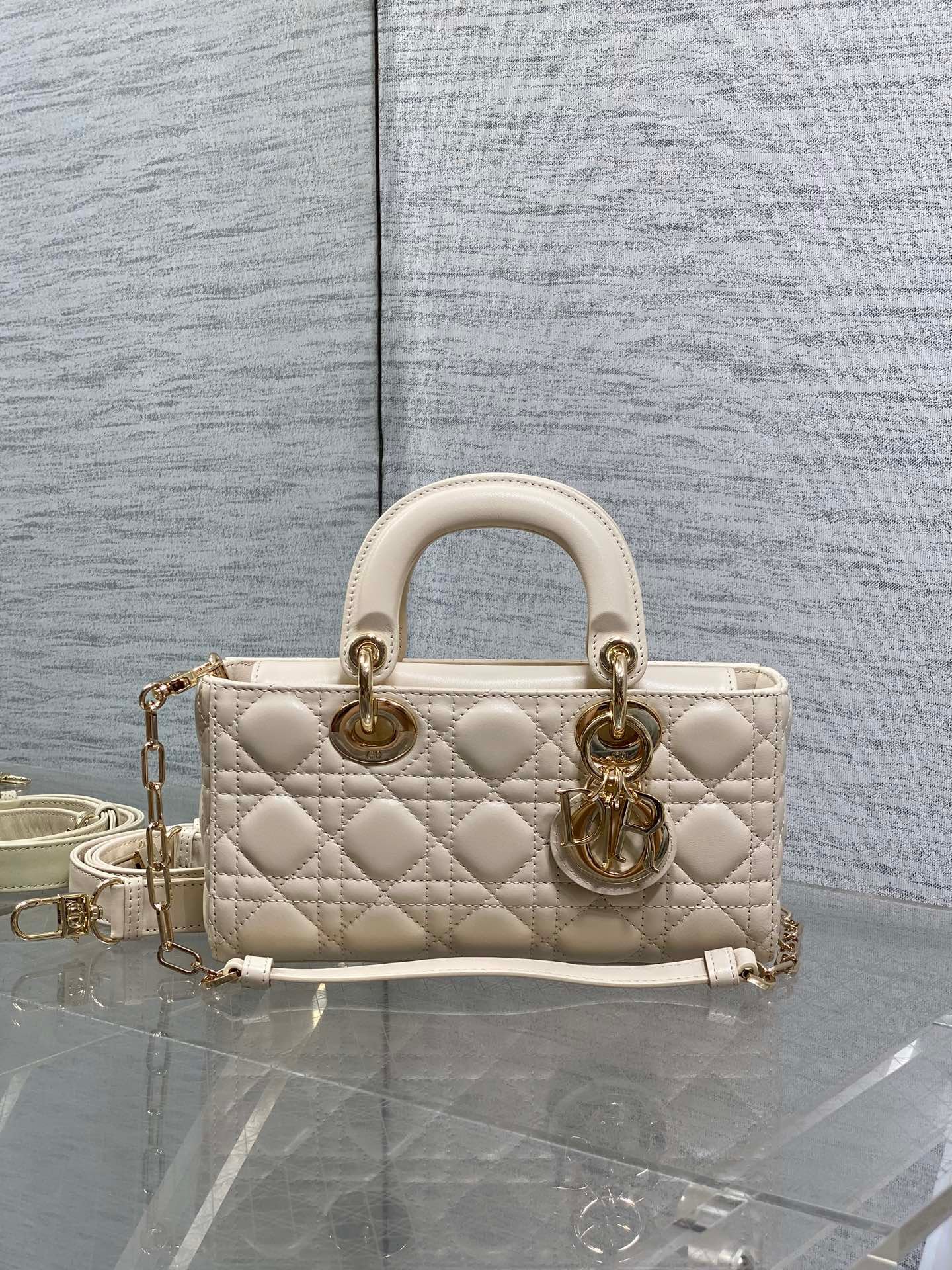 DIOR 25S SMALL LADY D-JOY 22 IN BEIGE LAMBSKIN GOLD HARDWARE - Image 22