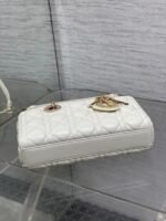 DIOR 25S SMALL LADY D‑JOY BAG 22 IN IVORY CALFSKIN GOLD HARDWRE - Image 8