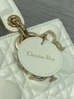 DIOR 25S SMALL LADY D‑JOY BAG 22 IN IVORY CALFSKIN GOLD HARDWRE - Image 7