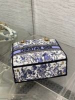 DIOR 25S SMALL LADY D-LITE BAG 24 IN PURPLE DIOR NIGHT OF DREAMS EMBROIDERY - Image 17
