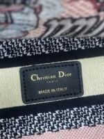 DIOR 25S SMALL LADY D-LITE BAG 24 IN PINK CANVAS DIOR BUTTERFLY - Image 9