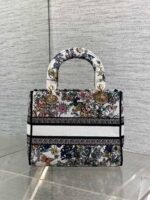 DIOR 25S SMALL LADY D-LITE BAG 24 IN MULTICOLOR DIOR FLOWERS CALENDAR ALLOVER EMBROIDERY - Image 2