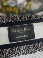 DIOR 25S SMALL LADY D-LITE BAG 24 IN MULTICOLOR DIOR FLOWERS CALENDAR ALLOVER EMBROIDERY - Image 9