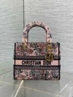 DIOR 25S SMALL LADY D-LITE BAG 24 IN PINK DIOR FLOWERS CALENDAR ALLOVER EMBROIDERY - Image 14