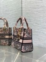 DIOR 25S SMALL LADY D-LITE BAG 24 IN PINK DIOR FLOWERS CALENDAR ALLOVER EMBROIDERY - Image 15