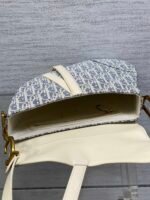 DIOR 25S SOFT SADDLE BAG 25 IN BLUE DIOR OBLIQUE CHAMBRAY AND IVORY SMOOTH CALFSKIN - Image 7