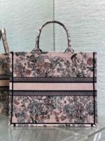 DIOR 25S LUCKY LARGE DIOR BOOK TOTE 42 IN PINK MULTICOLOR DIOR FLOWERS CALENDAR ALLOVER EMBROIDERY - Image 11