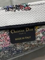 DIOR 25S LUCKY MEDIUM DIOR BOOK TOTE 36 IN WHITE MULTICOLOR DIOR STAR EMBROIDERY - Image 18