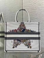DIOR 25S LUCKY LARGE DIOR BOOK TOTE 42 IN WHITE MULTICOLOR DIOR STAR EMBROIDERY - Image 11