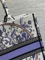 DIOR 25S LARGE BOOK TOTE 42 IN WHITE AND PURPLE DIOR NIGHT OF DREAMS EMBROIDERY - Image 15