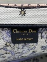 DIOR 25S LARGE BOOK TOTE 42 IN WHITE AND PURPLE DIOR NIGHT OF DREAMS EMBROIDERY - Image 8
